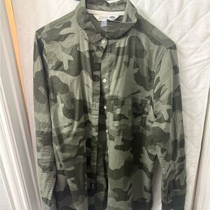 Old Navy Green Camouflage Button-Up Shirt